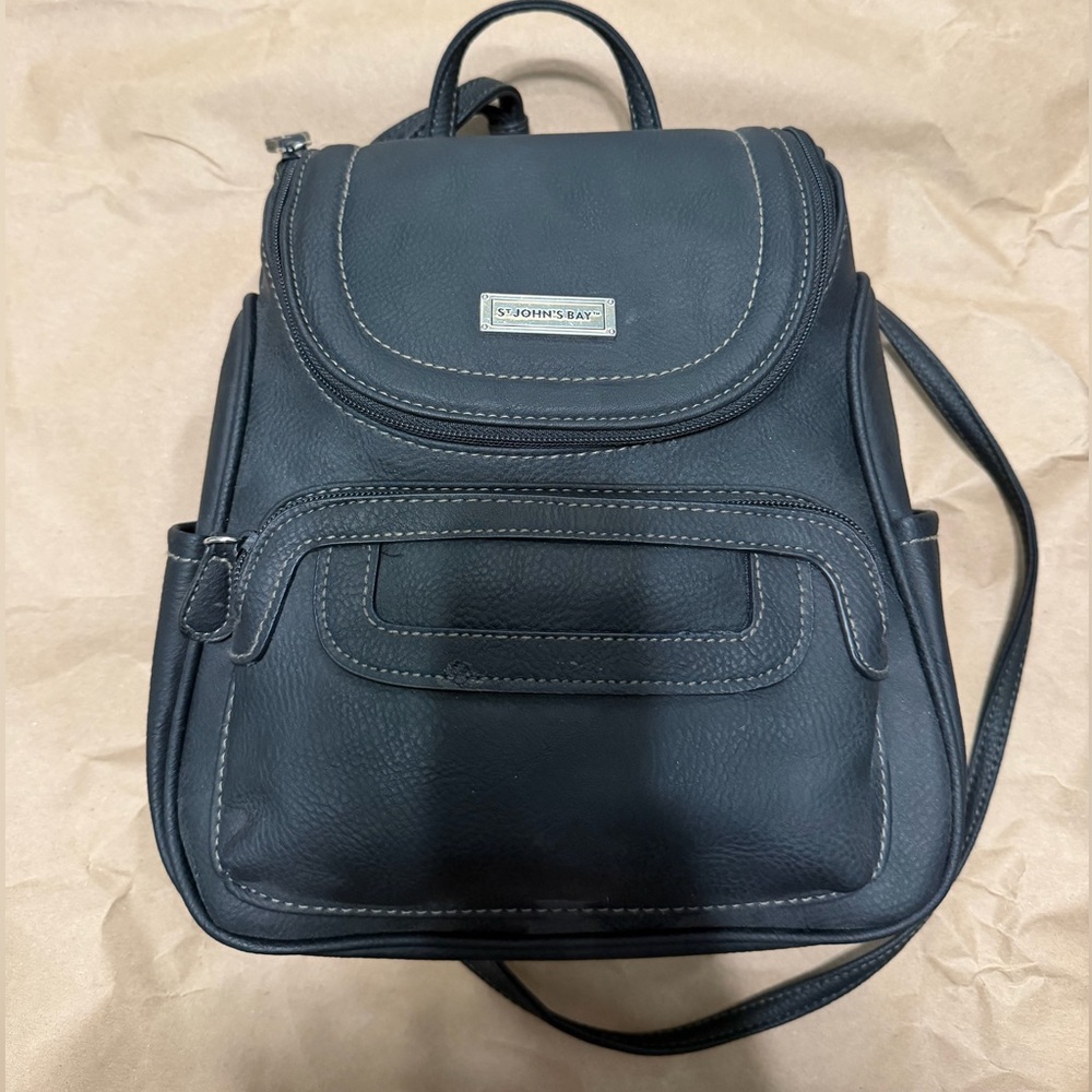 St John’s Black Adjustable Swing Backpack